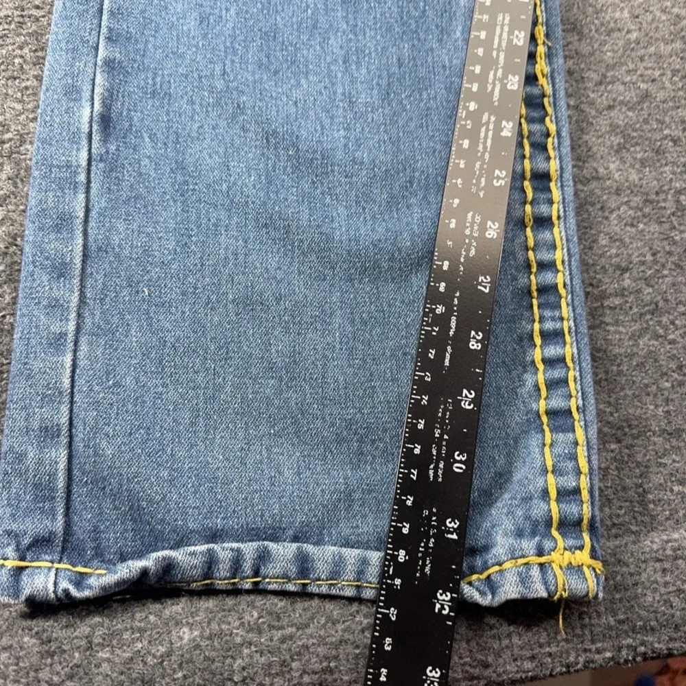 True Religion Ricky Super T Mens Jeans 40 Blue Medium Wash Yellow Stitching EUC